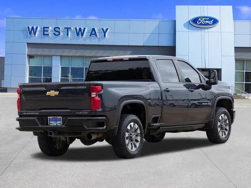 2024 Chevrolet Silverado 2500 Custom