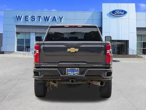 2024 Chevrolet Silverado 2500 Custom