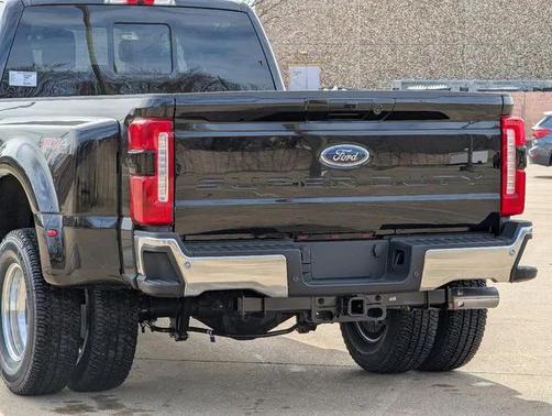2025 Ford F-350 Lariat