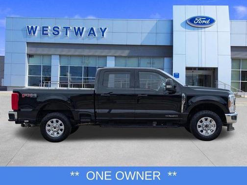 Agate Black Metallic 2024 Ford F-250 XLT