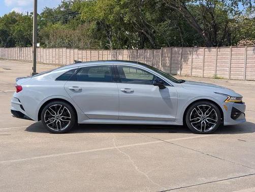 2023 Kia K5 GT