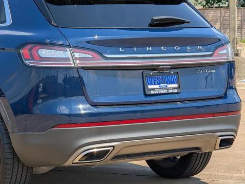 2020 Lincoln Nautilus Reserve