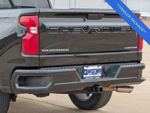 2020 Chevrolet Silverado 1500 Custom