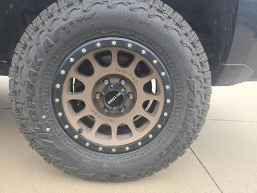 2018 Chevrolet Silverado 1500 2LT