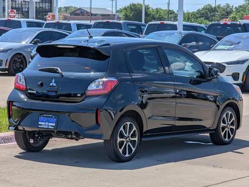 2022 Mitsubishi Mirage SE