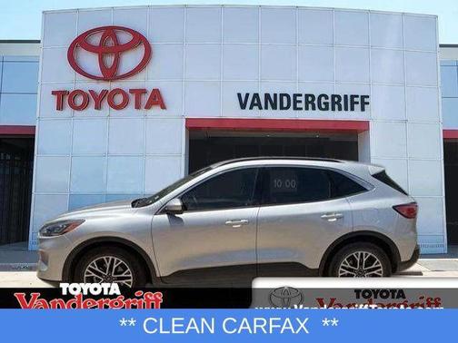 Ingot Silver Metallic 2020 Ford Escape SEL