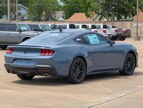 2025 Ford Mustang EcoBoost Premium