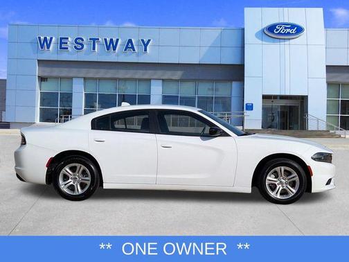 White Knuckle 2023 Dodge Charger SXT
