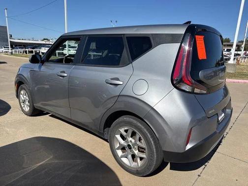 2024 Kia Soul LX
