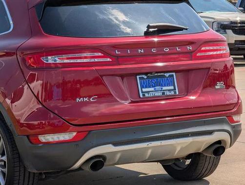 2015 Lincoln MKC Base