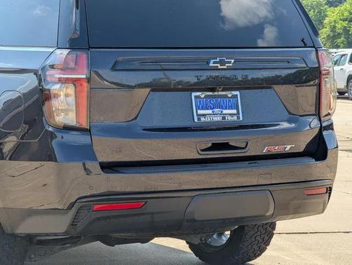 2023 Chevrolet Tahoe 4WD RST