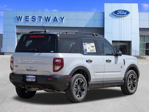Space White Metallic 2026 Ford Bronco Sport Outer Banks