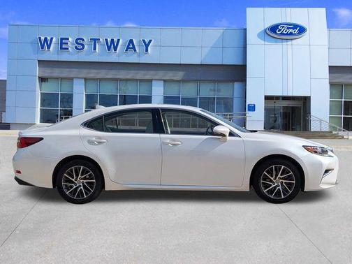 Eminent White Pearl 2016 Lexus ES 350 Base