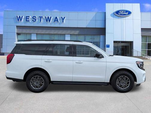 Oxford White 2026 Ford Expedition Active