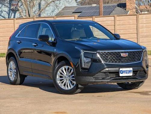 2024 Cadillac XT4 Luxury