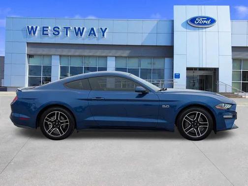2022 Ford Mustang GT Premium