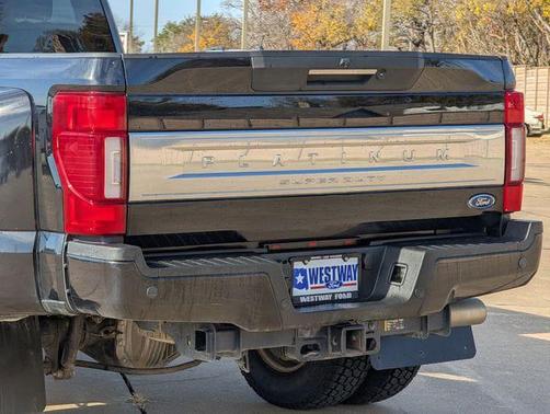2022 Ford F-350 Platinum