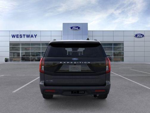 Dark Matter Gray Metallic 2026 Ford Expedition Active
