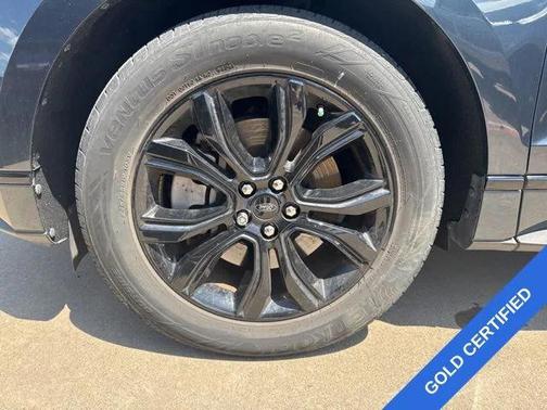 2022 Ford Edge SE