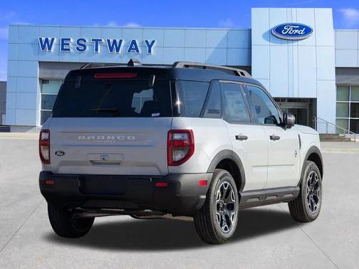 Space White Metallic 2026 Ford Bronco Sport Outer Banks