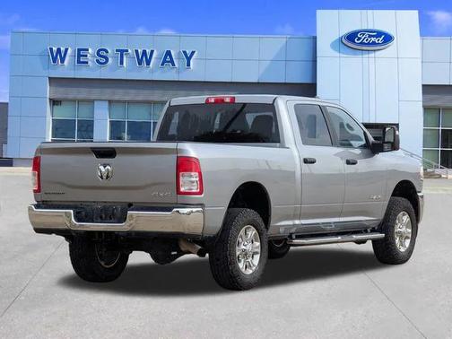 2023 RAM 2500 Big Horn Crew Cab 4x4 6'4' Box