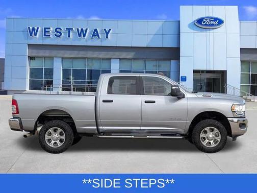 2023 RAM 2500 Big Horn Crew Cab 4x4 6'4' Box