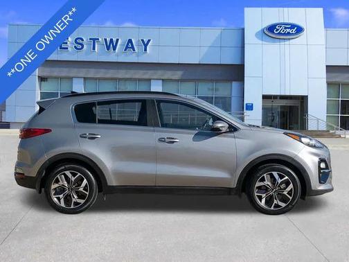 2022 Kia Sportage EX