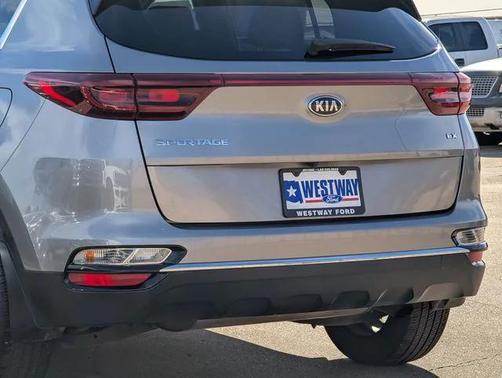 2022 Kia Sportage EX