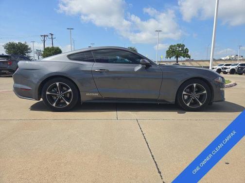 2021 Ford Mustang EcoBoost