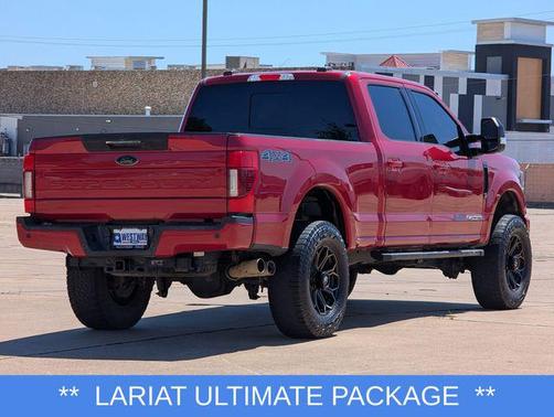 Rapid Red Metallic Tinted Clearcoat 2022 Ford F-250 Lariat