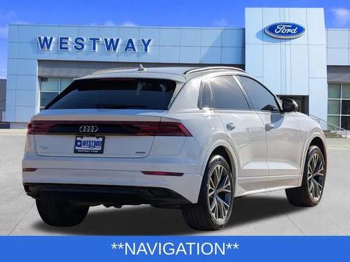 2020 Audi Q8 55 Premium