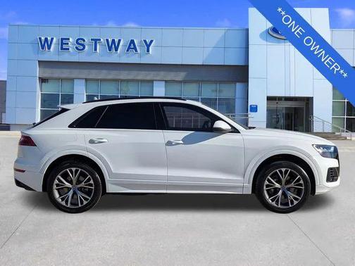 2020 Audi Q8 55 Premium