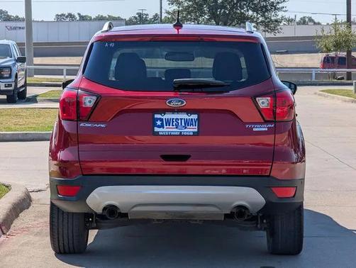 2019 Ford Escape Titanium