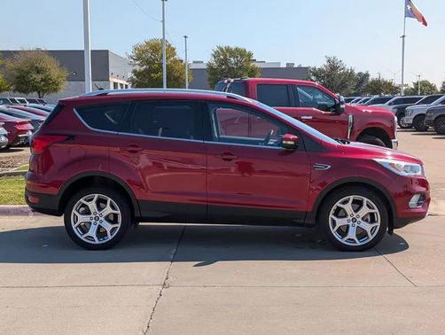 2019 Ford Escape Titanium