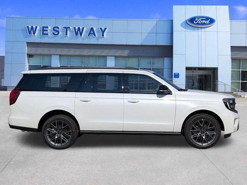 Star White Metallic Tri-Coat 2027 Ford Expedition Max Platinum