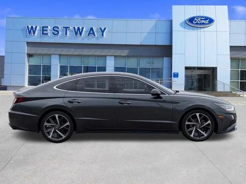 2023 Hyundai SONATA SEL Plus