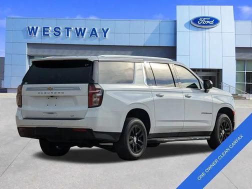2023 Chevrolet Suburban LT