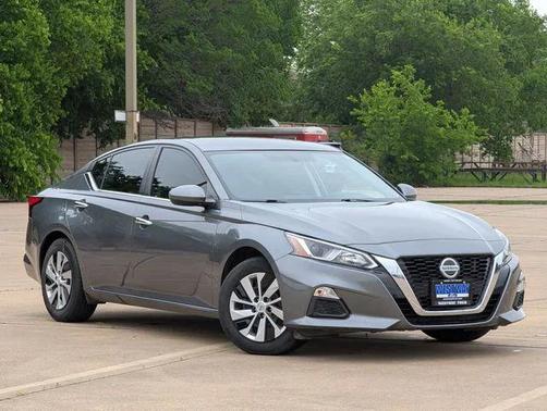 2020 Nissan Altima S FWD