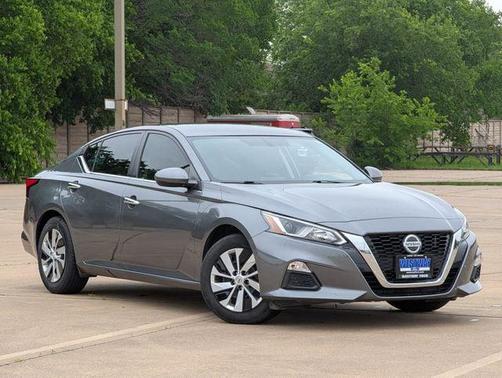 2020 Nissan Altima S FWD