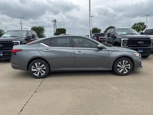 2020 Nissan Altima S FWD