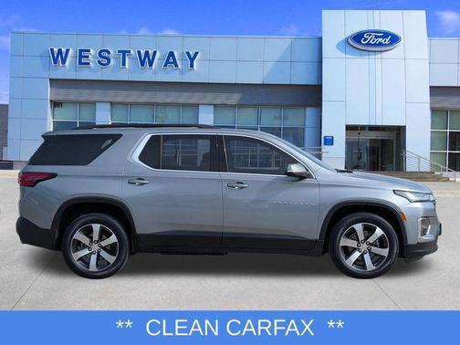 Sterling Gray 2023 Chevrolet Traverse LT Leather