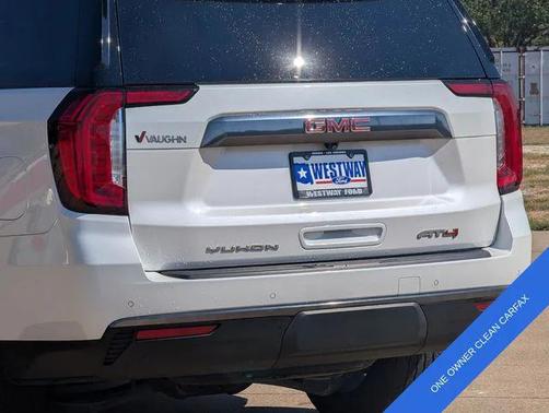 2023 GMC Yukon 4WD AT4