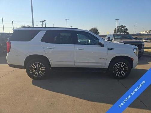 2023 GMC Yukon 4WD AT4