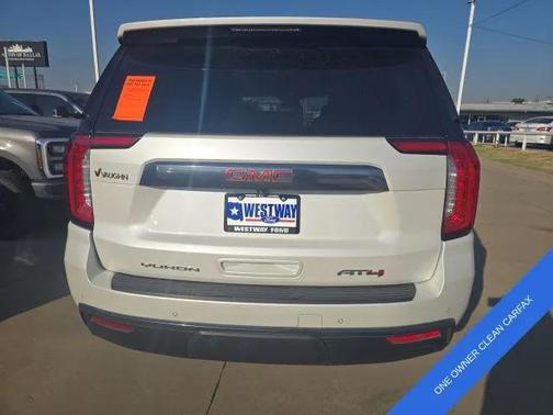 2023 GMC Yukon 4WD AT4