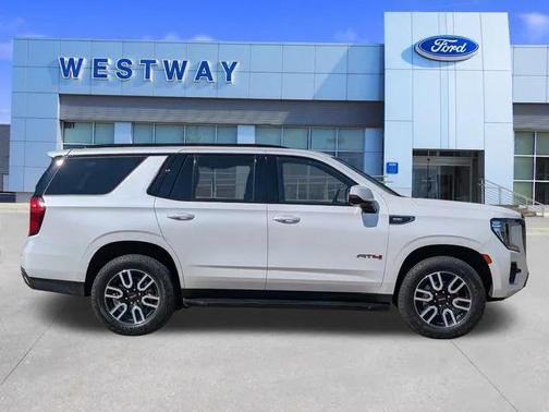 2023 GMC Yukon 4WD AT4