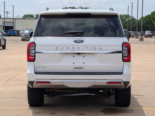 Oxford White 2024 Ford Expedition Limited