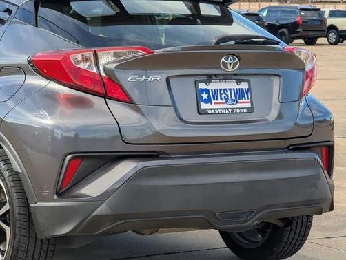 2019 Toyota C-HR XLE