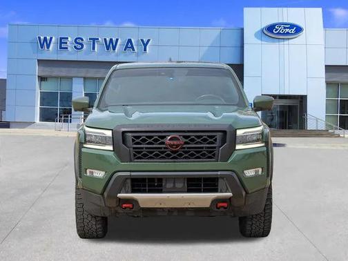 2022 Nissan Frontier PRO-X