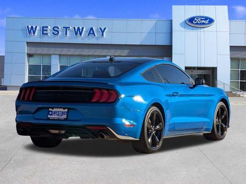 2021 Ford Mustang EcoBoost