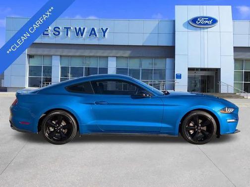 2021 Ford Mustang EcoBoost